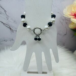 Black & White Domino Fashion Beaded Bracelet